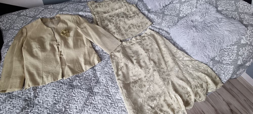 Kostium komplet trzyczęściowy rozm. 42 wesele, okazje