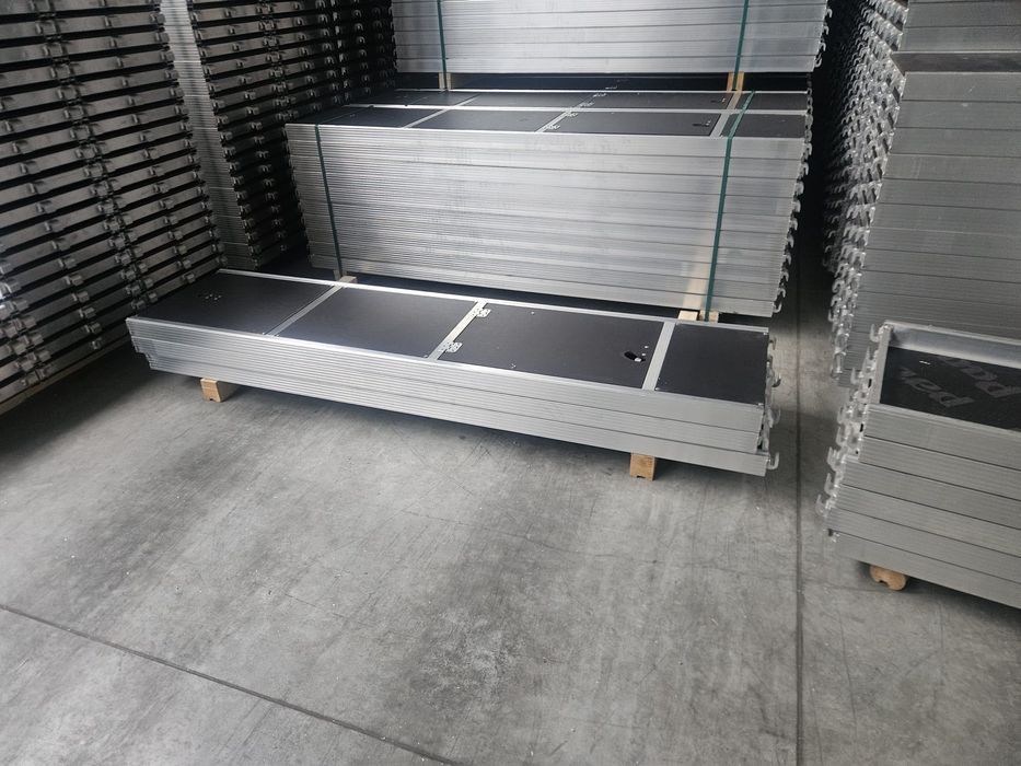 Rusztowanie modułowe klinowe 100m2 -15,35 długość x 6,4 wysokość robo