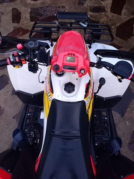 Продам квадроцикл polaris scrambler 500 4х4