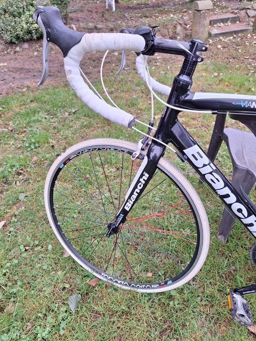 Włoski rower szosowy bianchi