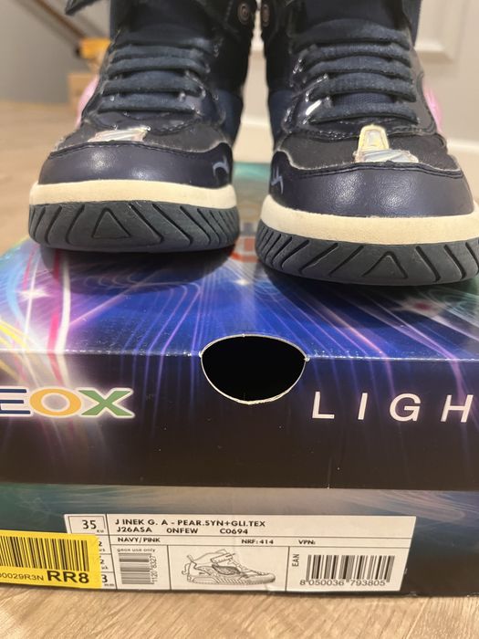 Wysokie sneakersy Geox świecące rozm. 35, stan super
