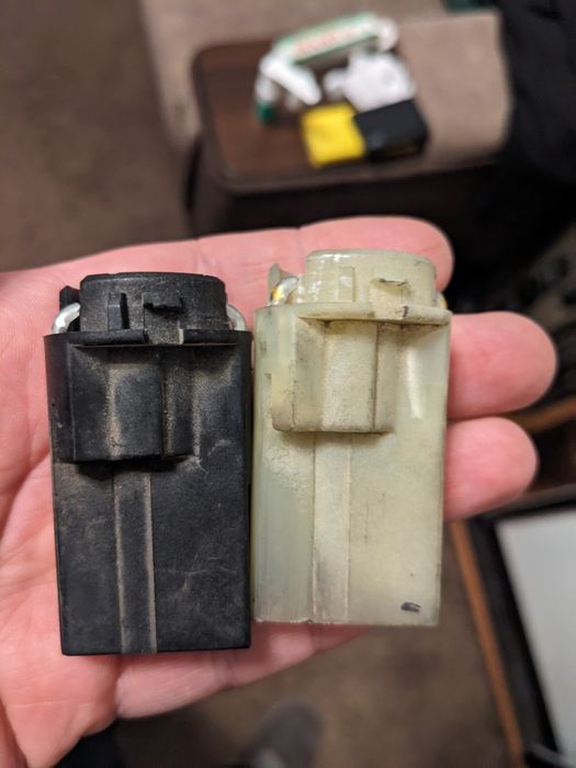 Патрон фонаря, цоколь BMW E36, E38, E34