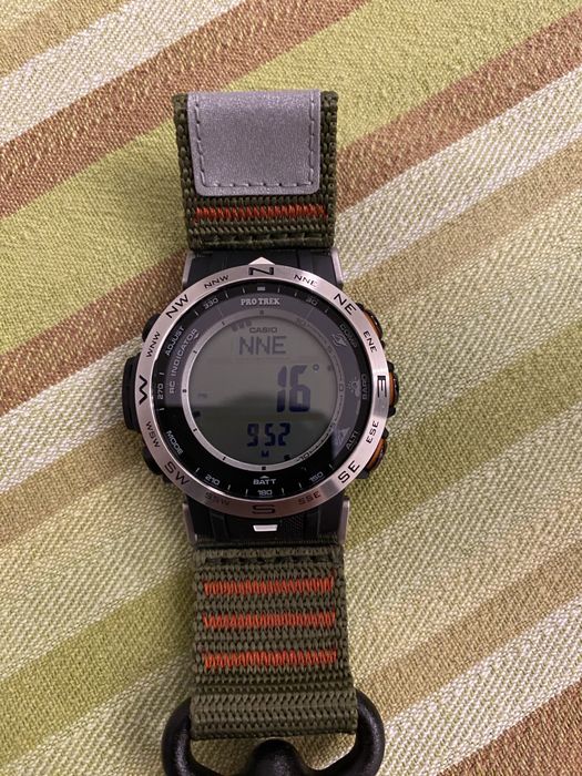 Pro Trek PRW-30