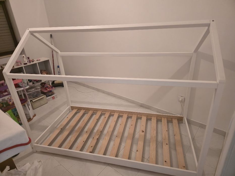 Vendo Estrutura de Cama Casita EASY 90x190cm