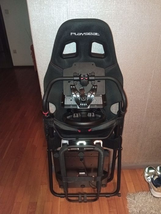 Conjunto Sim Racing : Playseat+ volante e pedais