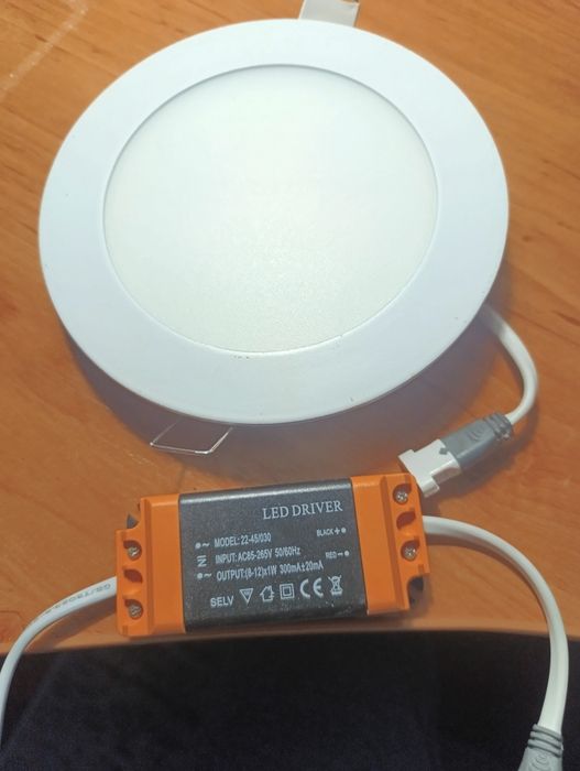 Светодиодный светильник