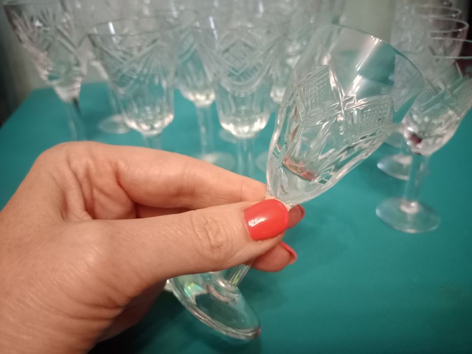 Кришталеві рюмки на ніжках, київський кришталь