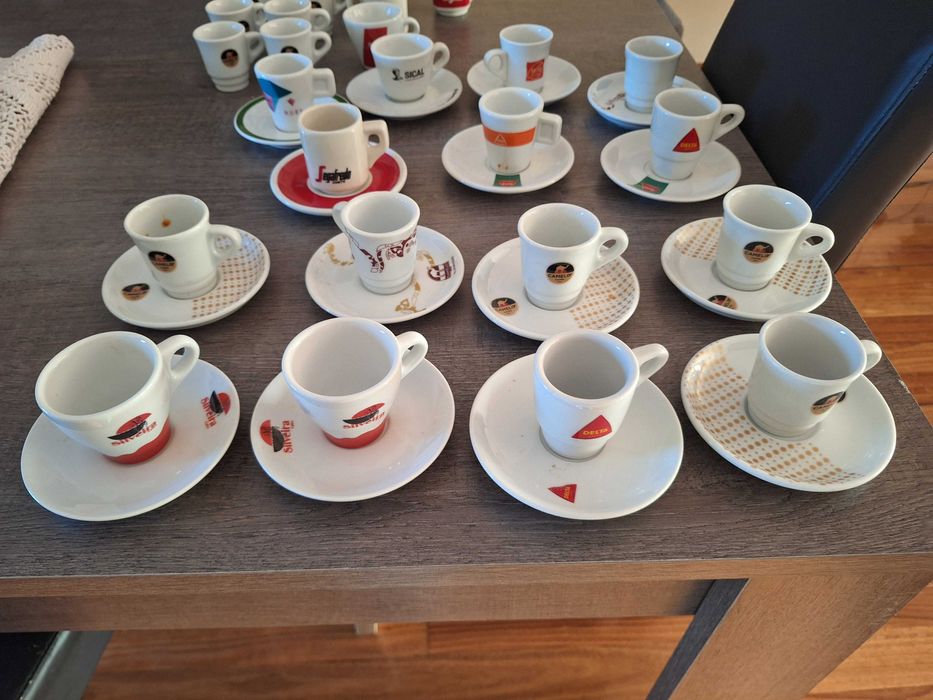 Chavenas de café431549876641484801