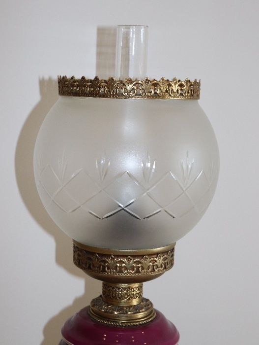 Candeeiro em porcelana