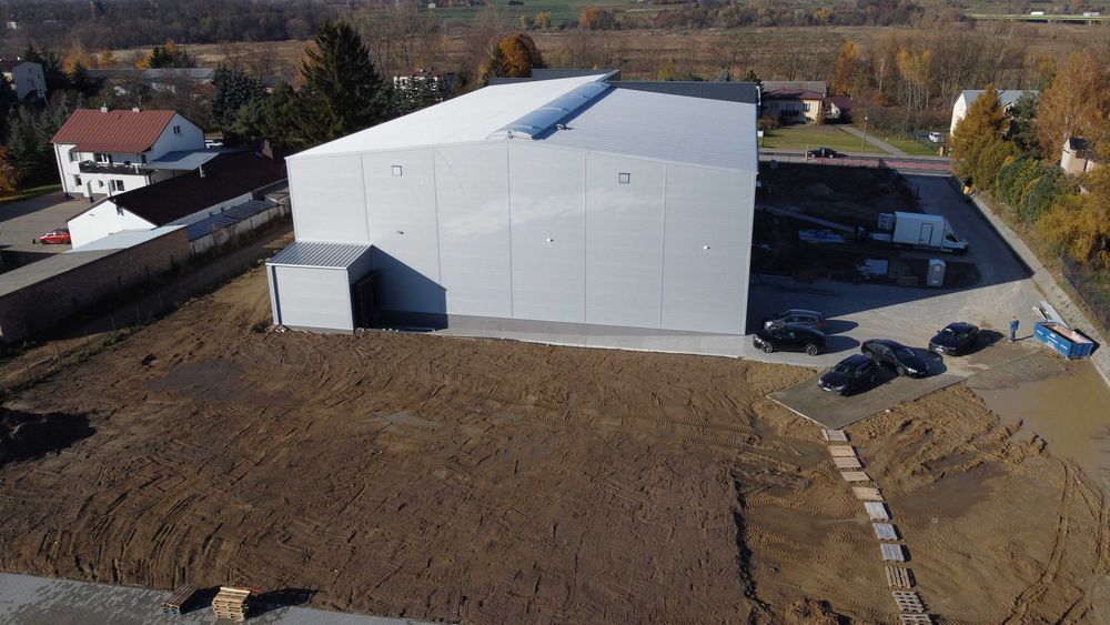 Budowa hali 5000m2 z biurowcem 675m2