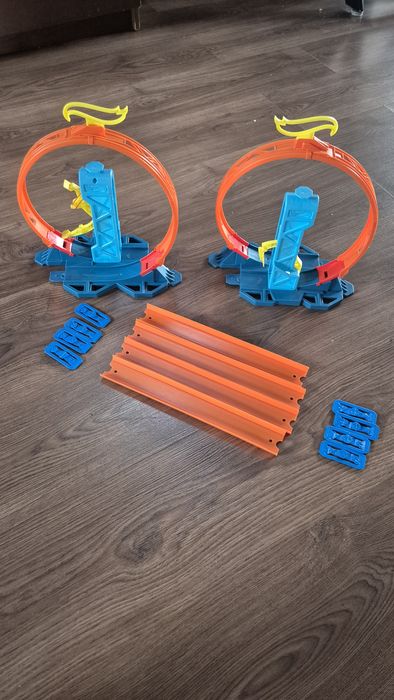 Hot Wheels 2x pętla z wyrzutnią