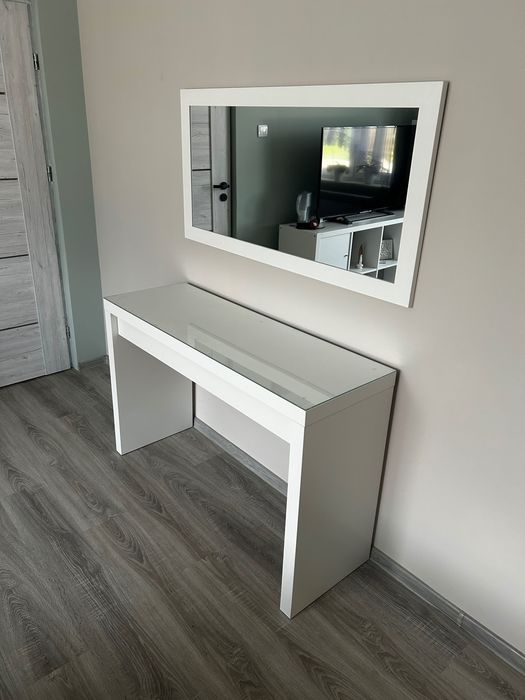 Toaletka, komoda+lustro oraz szkło na blat