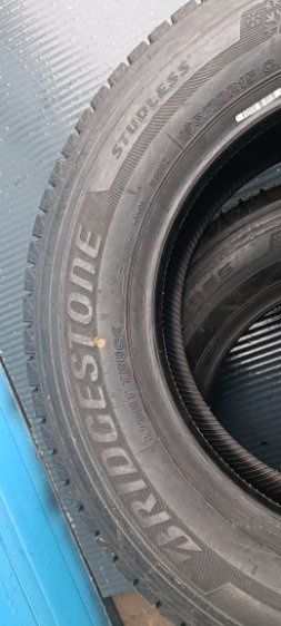 2x opony (nr.65) 195/70R15C 104/102R Bridgestone W995