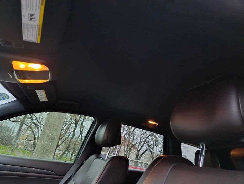 Продам шикарний автомобіль JEEP GRAND CHEROKEE 2015 р. 3.6 бензин