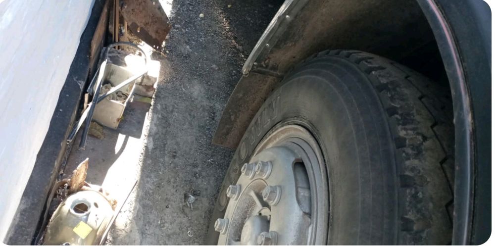 10.00r20 універсальна