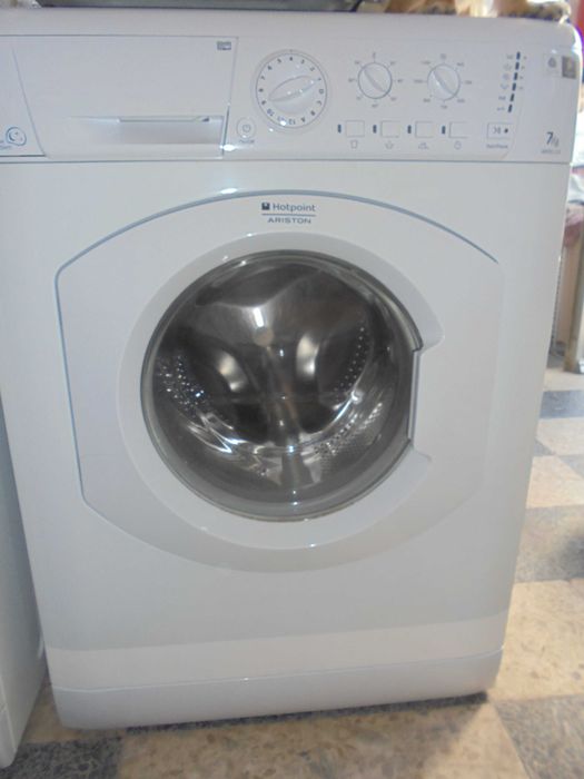 Maquina lara ARISTON - HOTPOINT - 7KG / Òtimo estado
