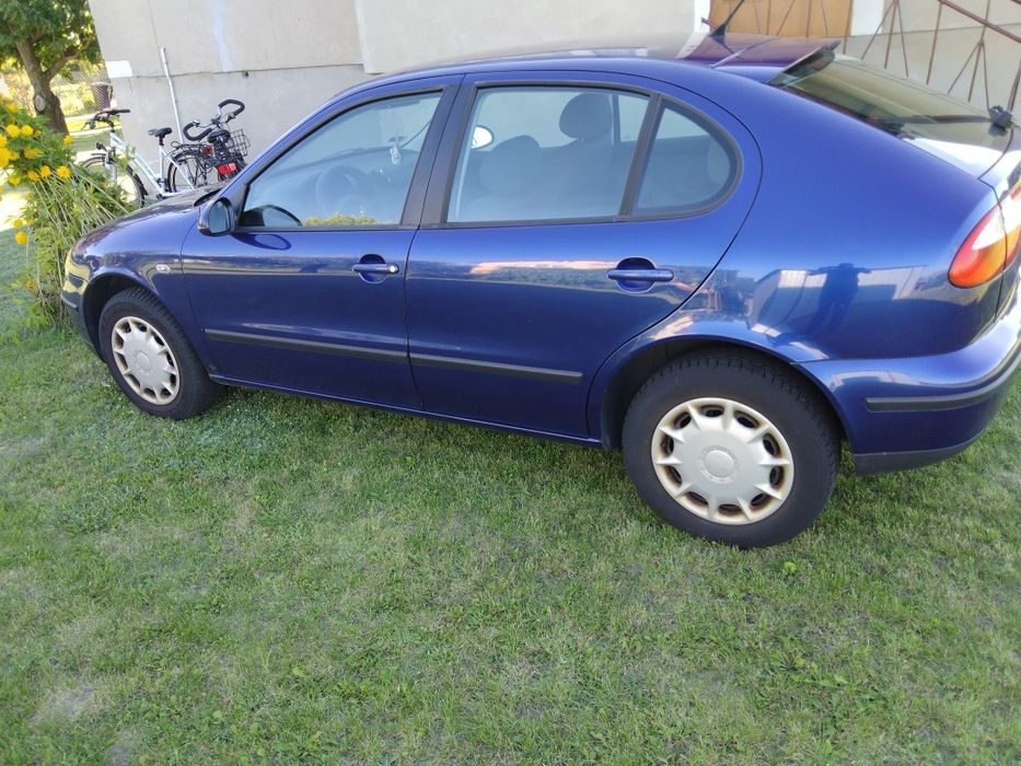 Sprzedam Seata Leona z gazem