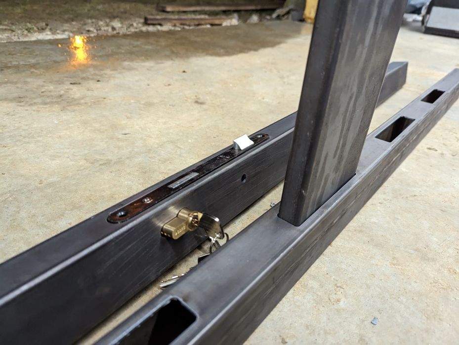 Profile perforowane -cięcie plazmą CNC, słupek, balustrada, ogrodzenie