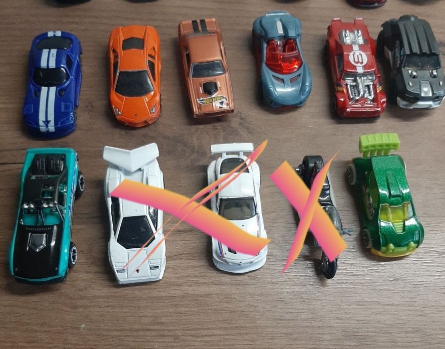 Машинки Hot Wheels