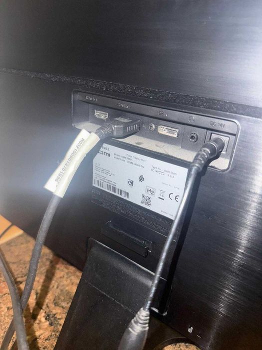 Samsung Monitor LED UHD 4K  U28E590D (28'')