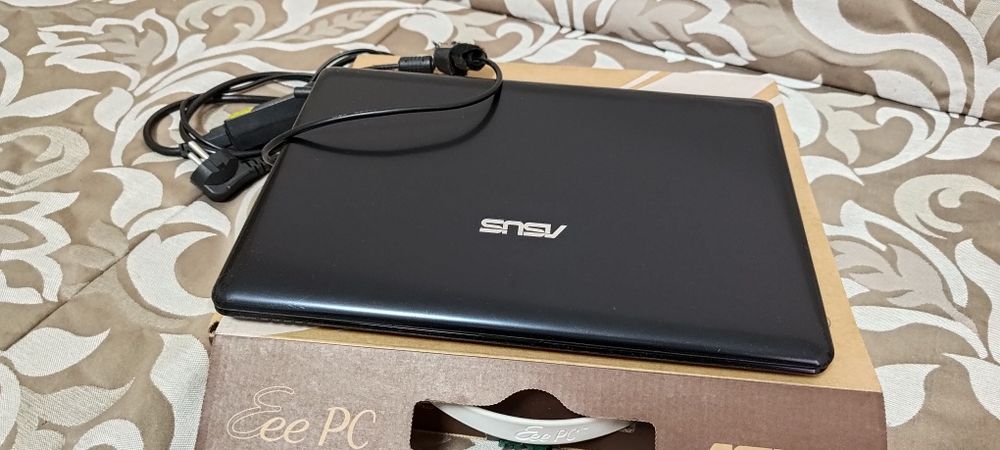 Нетбук Asus EEE PC 1215N 12,1"