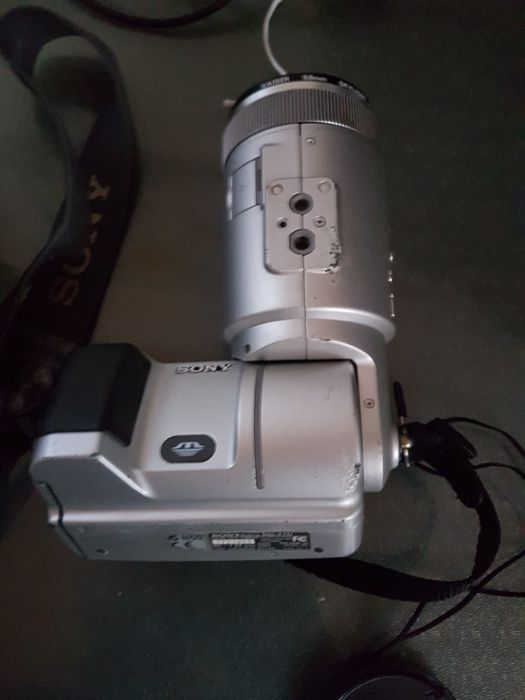 Vendo Sony Dsc - f717