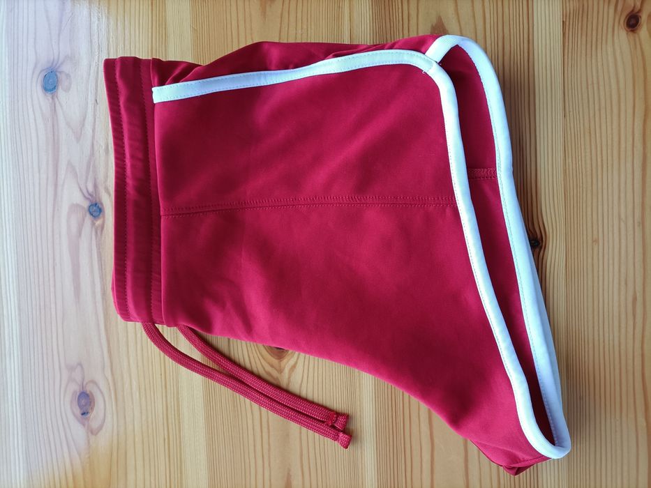 Calções vermelhos desportivos Zara  L