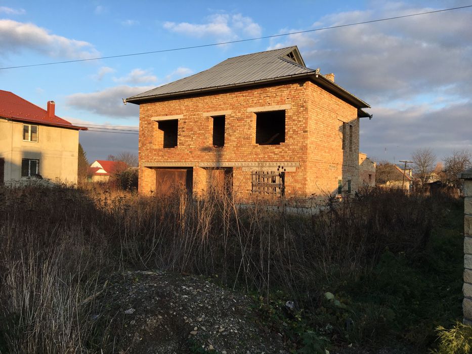 Будинок в с.Королівка біля Коломиї.