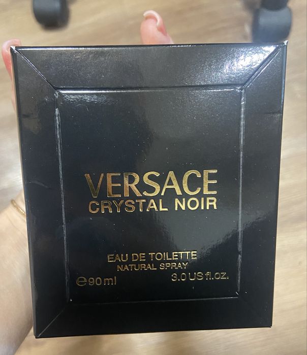 Парфуми жіночі Versace, Scandal