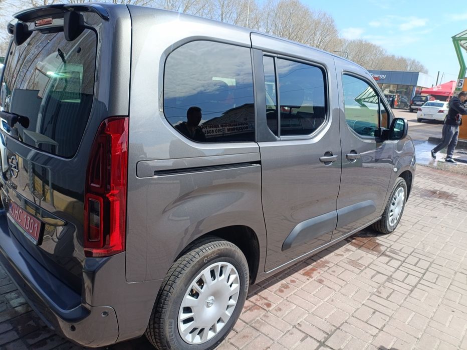 Продам Opel Combo-E електромобіль