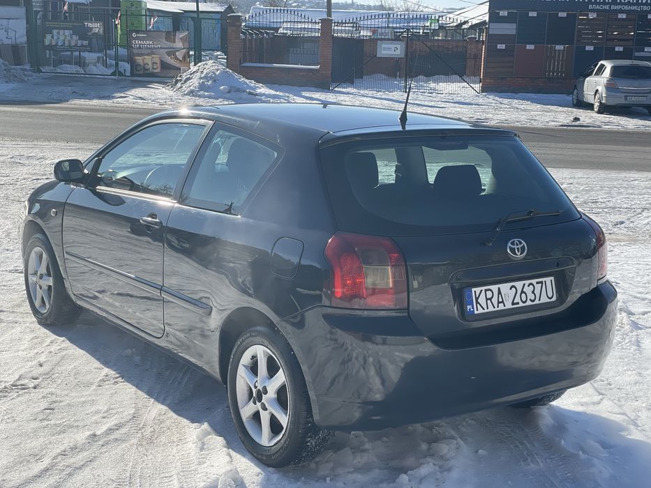 Продам тойота  корола 2.0 дизел 4д4 мкпп