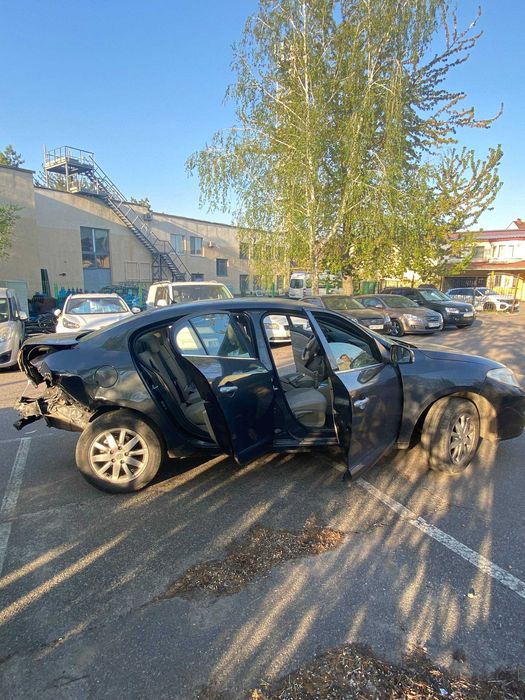 Renault Fluence 2010 Після ДТП