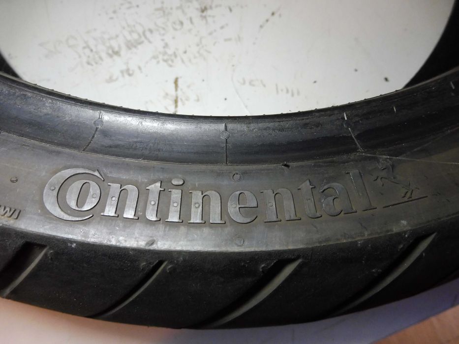 Continental ContiRoadAttack 3 180/55/17 NR2543