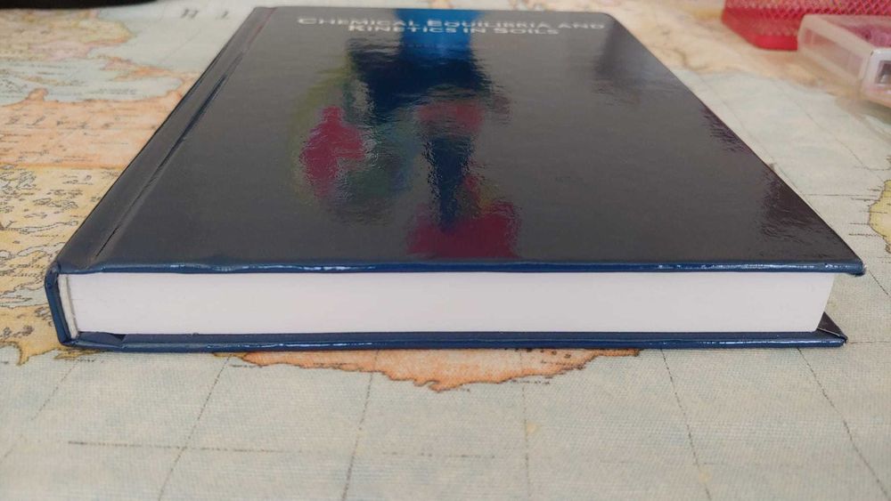 Livro Equilíbrio Químico e Cinético de Solos