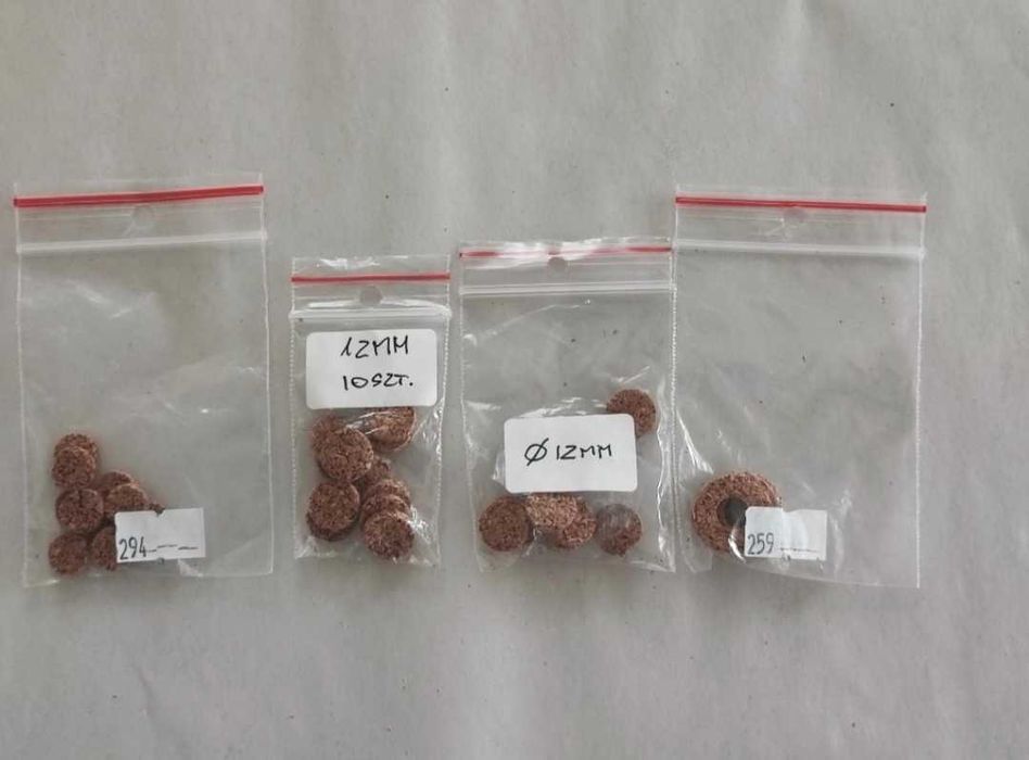 Przegrody korkowe do probówek dla mrówek