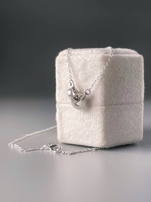 Намисто Pandora.