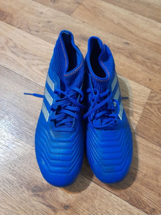 Бутси       Adidas