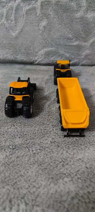 Zestaw siku  JCB