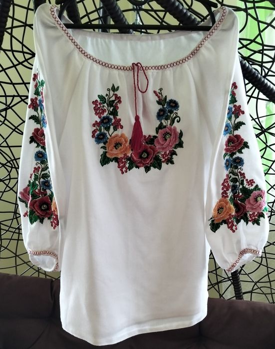 Вишиванка жіноча