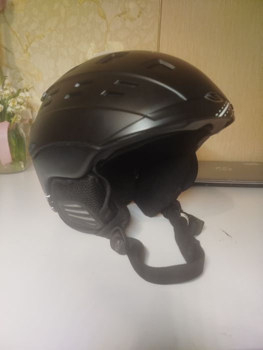 Шоломи лижні 55-56 розмір