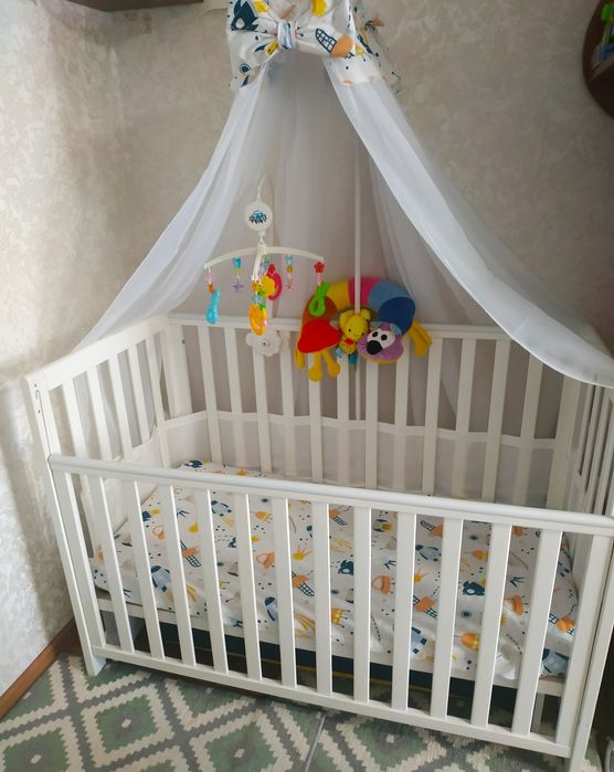 Постільна білизна дитяча 9 предметів.