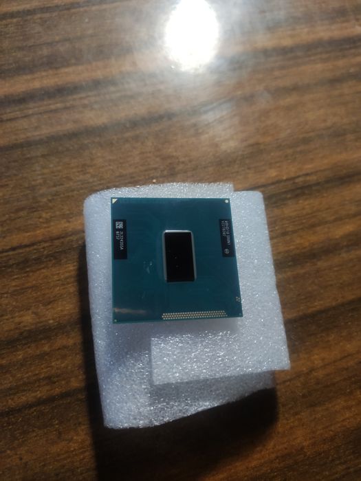 Процессор  I3 3110m .  В отличном состоянии.