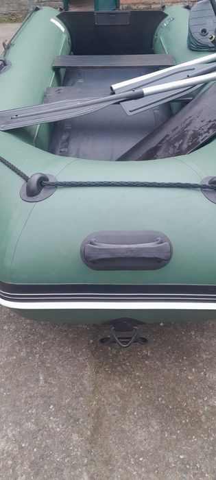 Продам лодку " Аква -  Шторм" 3.30