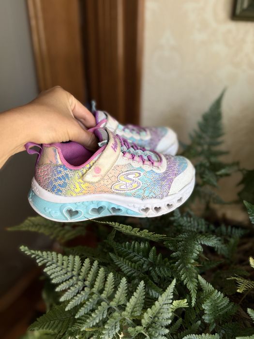 Продам класні кросівки кроссовки Skechers розмір 29-30