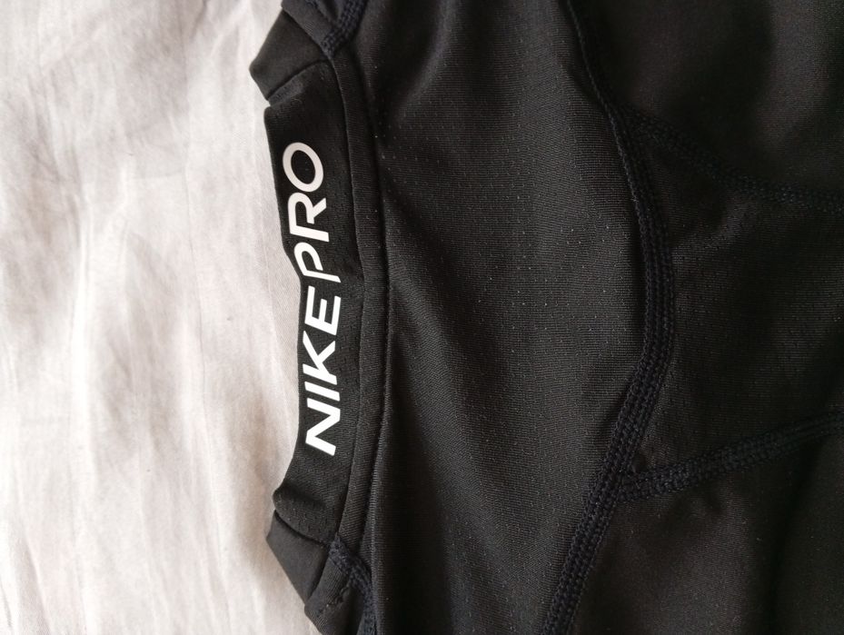 Koszulki Nike pro