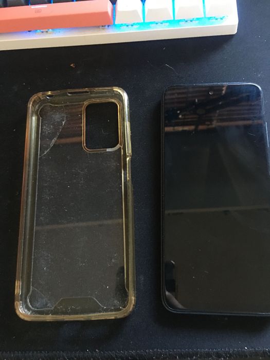 Redmi 10 usado, câmera traseira partida mas funcional
