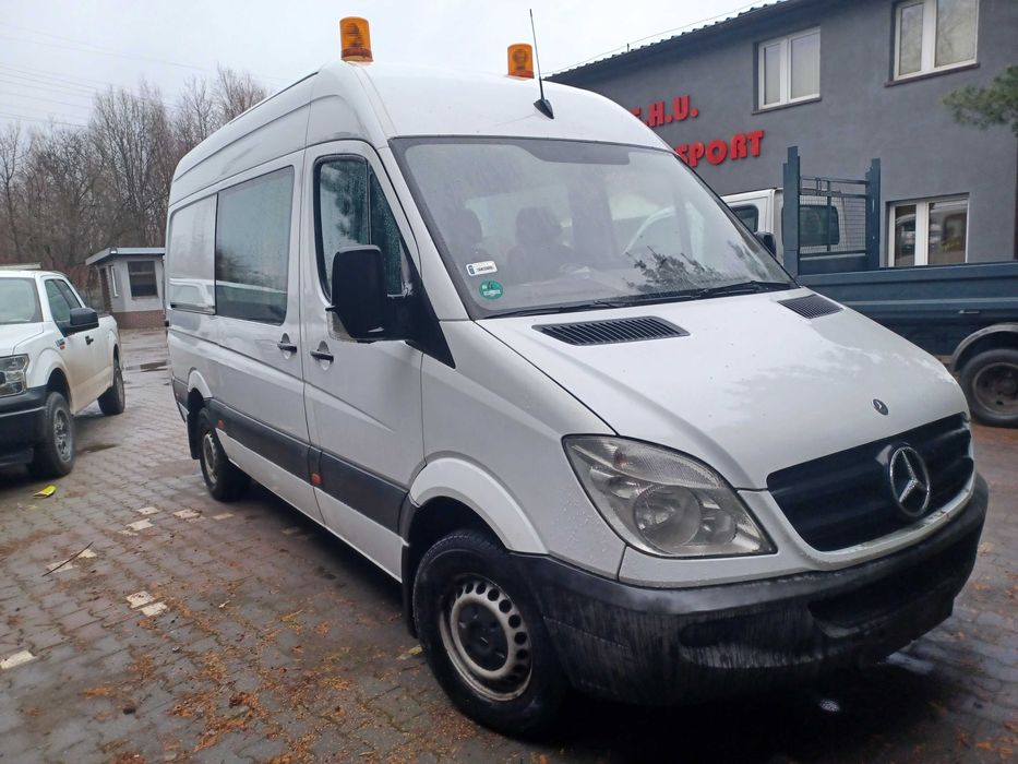 Mercedes Sprinter Brygadówka 6 osób