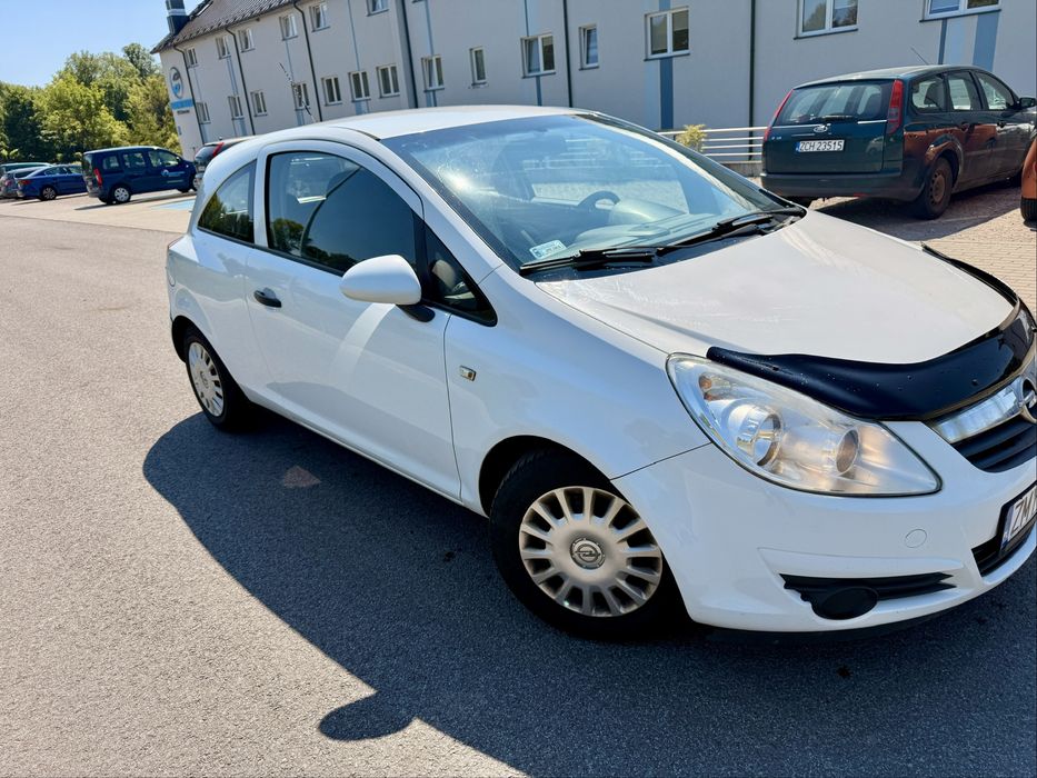 Opel Cosra 1.3 CDTI eco flex 95KM 2010r