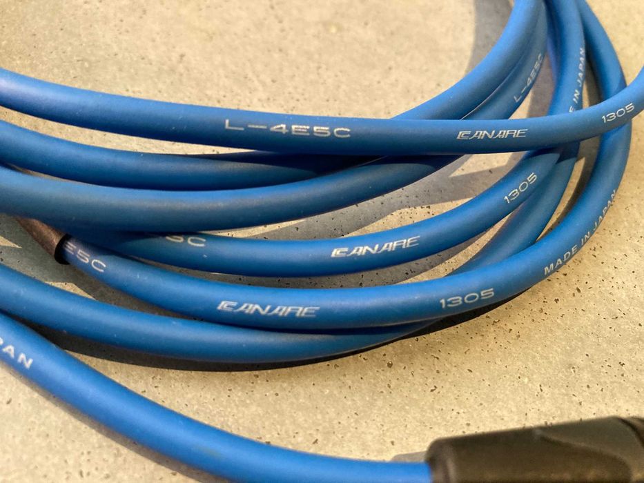 Hifiman HE-400i v2 + cabo Canare L-4E5C