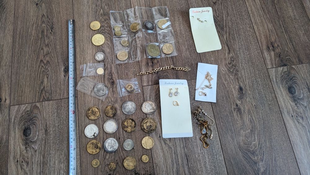 Złote monety wykopki